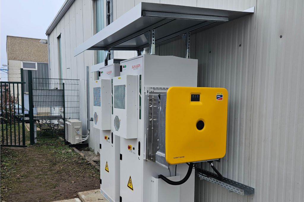 Referenz_Stadtwerke_KH_Batteriespeicher_PV.ON_3_1500x1000